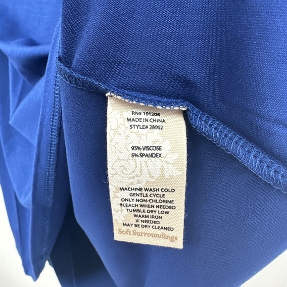Soft Surroundings Blouse XS Long Sleeve Viscose Stretch Top - Picture 3 of 3